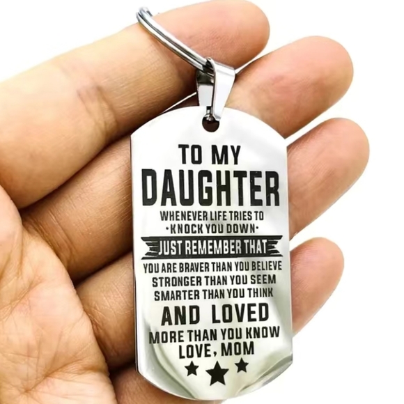 Silver Daughter Key Chain - Picture 1 of 4